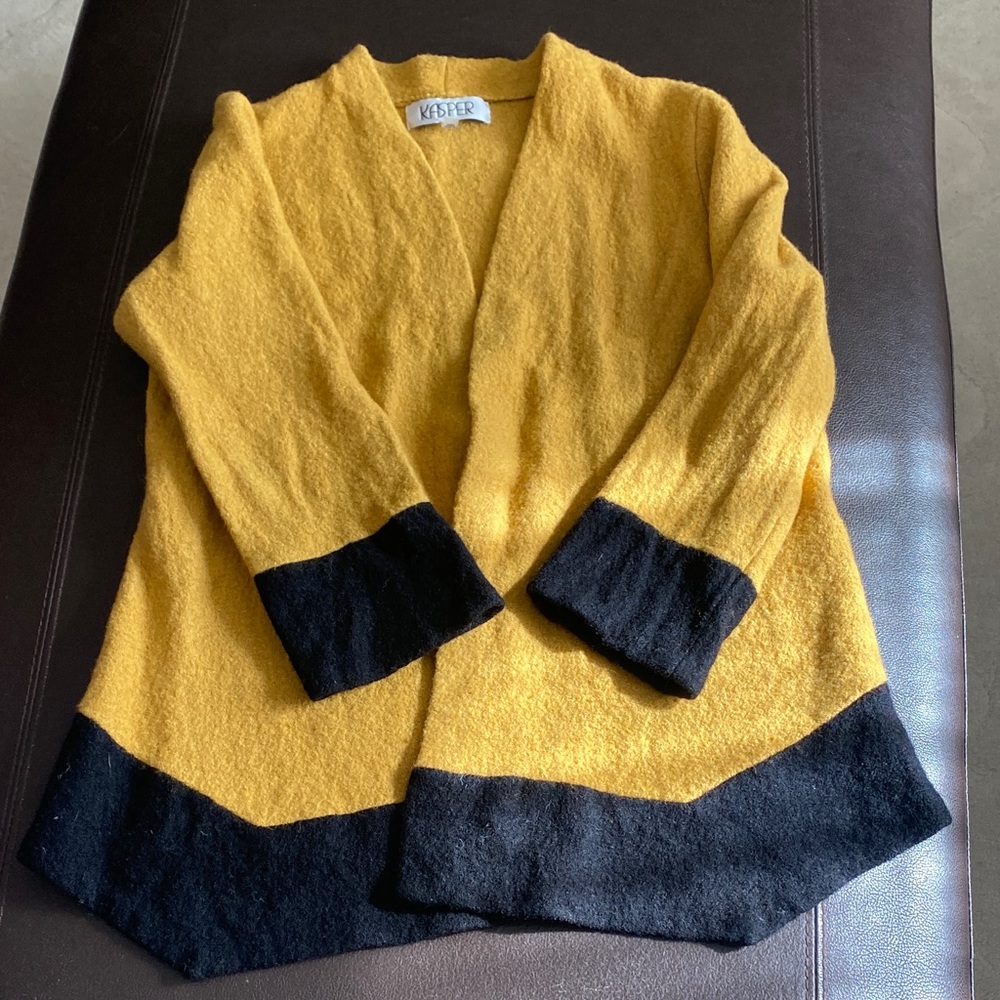 Kasper Yellow and Black Open-Front Cardigan
